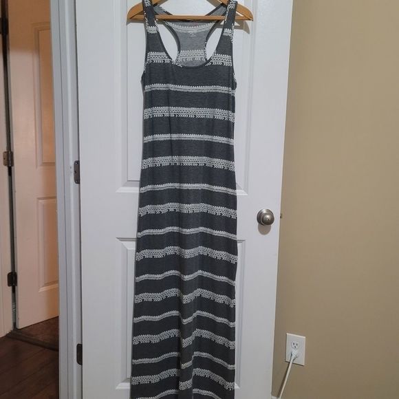 Mossimo | Gray Stripe Side Slit Maxi Dress - Picture 1 of 7